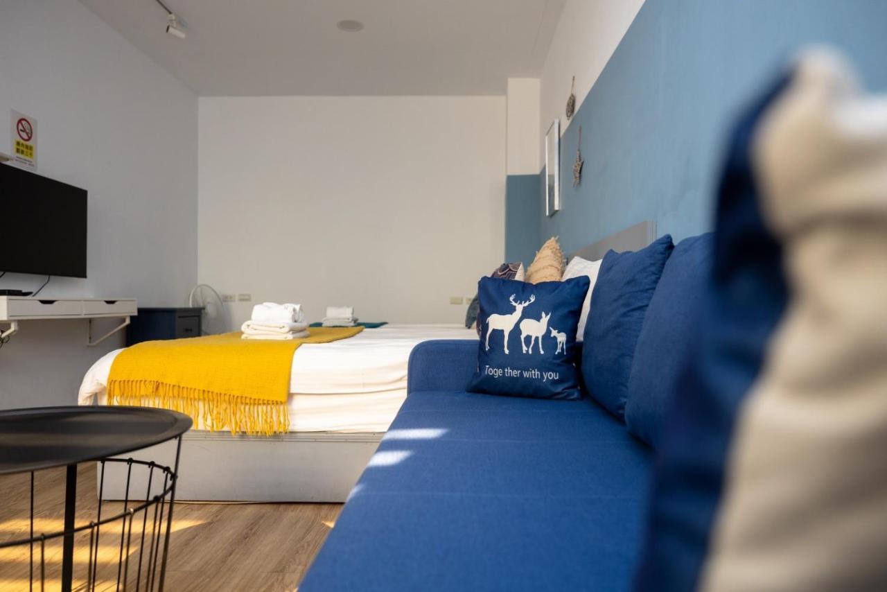 Sleepier Multi-Minsu Tainan Apartment Bagian luar foto