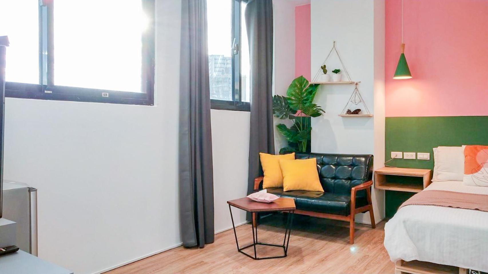 Sleepier Multi-Minsu Tainan Apartment Bagian luar foto